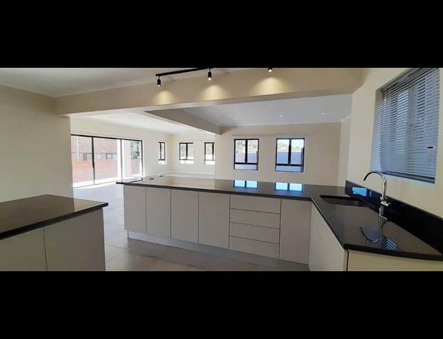 4 BEDROOM HOUSE RENTED IN LOVEMORE PARK